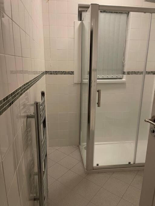 Large Beautiful 3 Bed House In Of Casa vacanze Birmingham